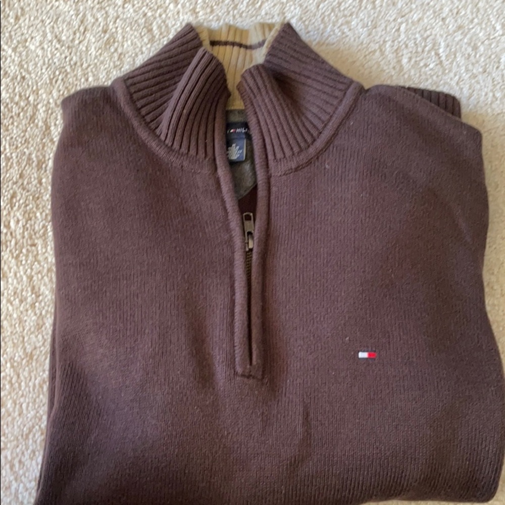 Tommy Hilfiger sweater